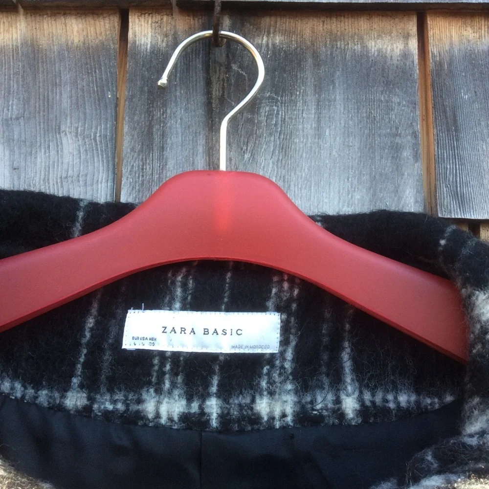 - Zara Jacket - Picture 4 of 9